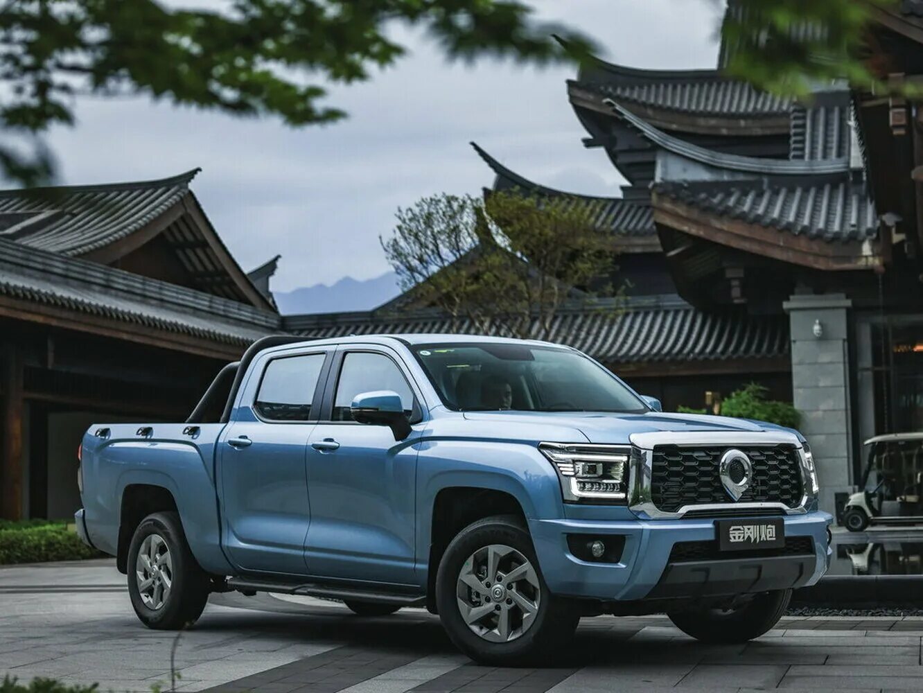 Пикап great wall 2020 pao. Кинг конг автомобиль. Китайский пикап кинг конг. Кинг-конг остров черепа 2005. Кинг конг автомобиль.