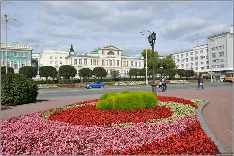 Площади в екатеринбурге названия