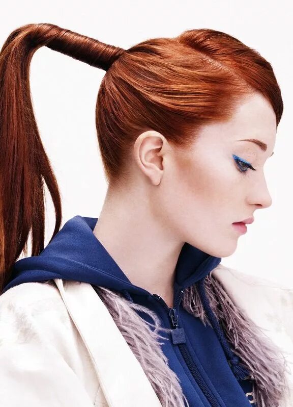 Два длинных хвостика. Два хвоста прическа. Прическа 2 хвостика. Два хвостика прическа. Два хвостика прическа для девушек.