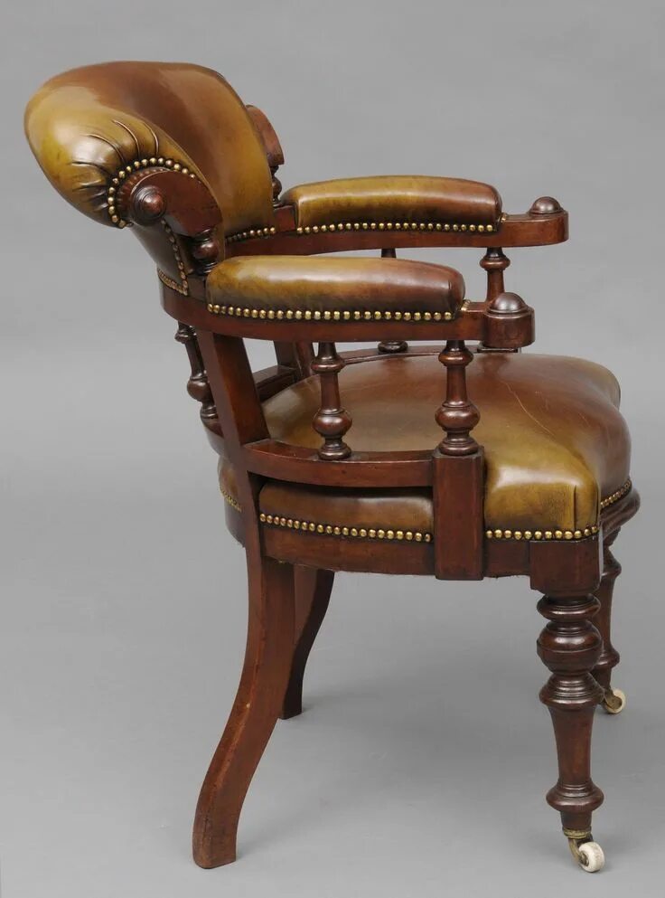 Старинный стул купить. Mahogany Captains Chair c1870. Кресло Riva Chair c1815. Кресло Вольтер антикварное. Старинный стул.