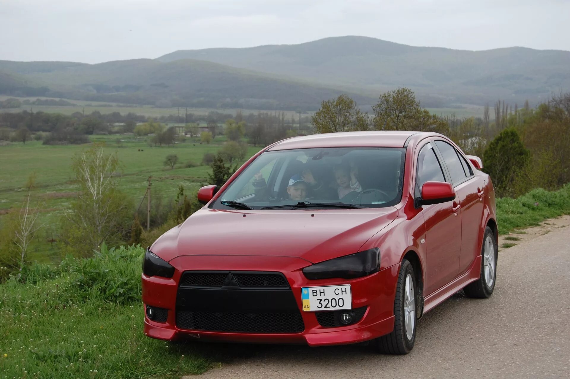 Лансер 10 отзывы владельцев. Mitsubishi Lancer 2. Mitsubishi Lancer 2008 2.0. Lancer 10 2.0. Митсубиси Лансер 10.