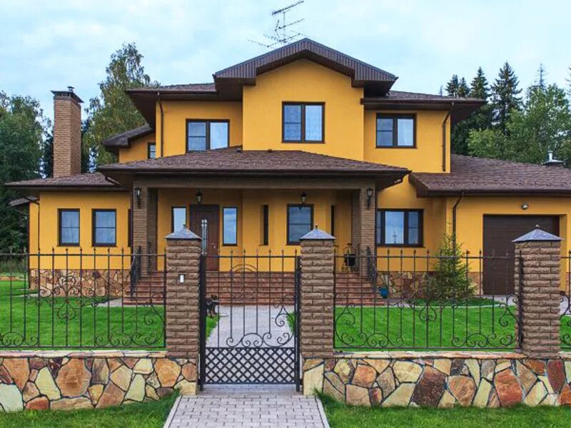 котеджный посёлок в москве. коттедж с участком. недвижимость москва участок. поселок миллениум парк новорижское шоссе. красивый дачный поселок.