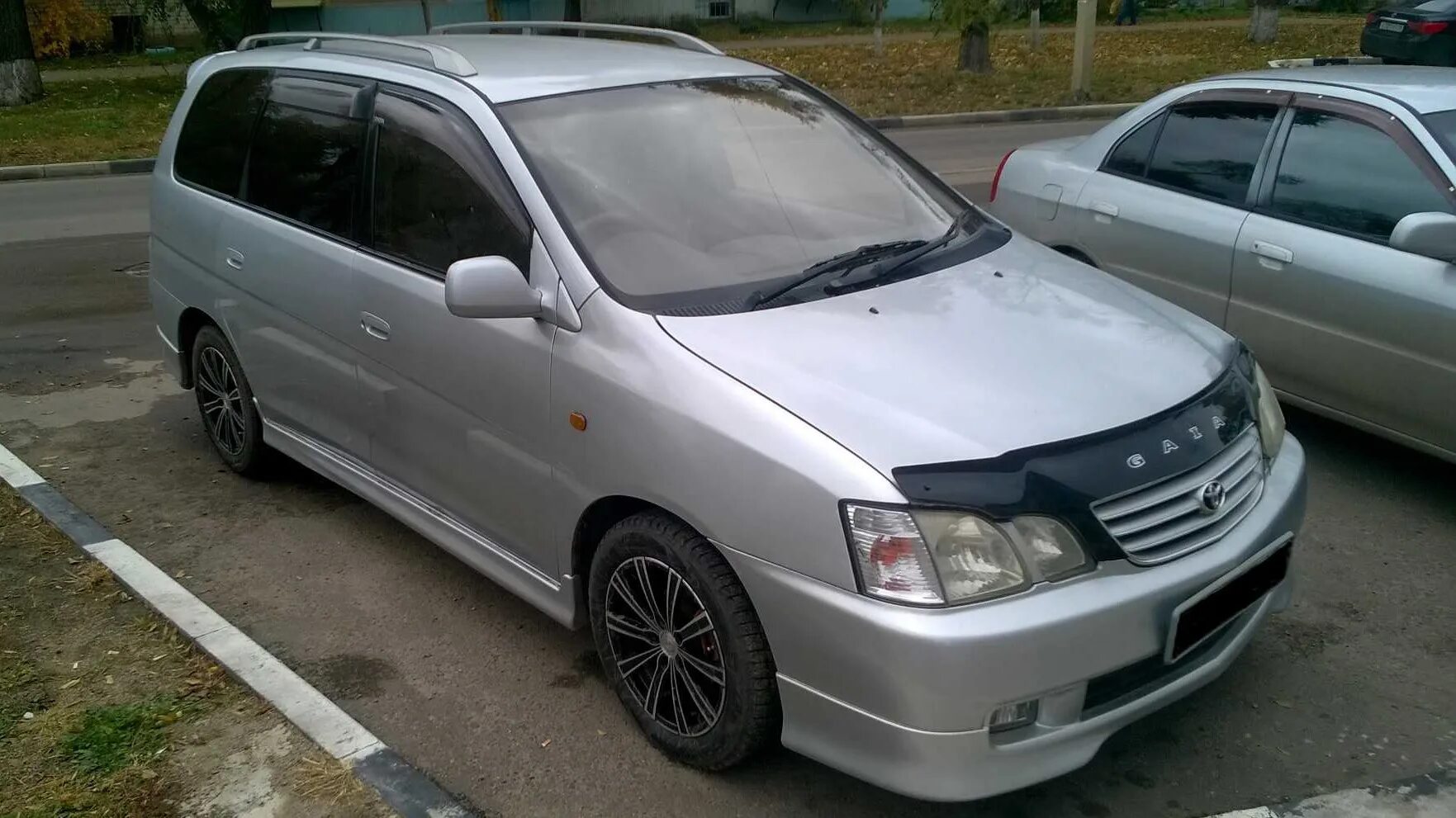 Toyota nadia. Обвес тойота гайя. Ипсум 10. Гайя ипсум. Гайя ипсум.