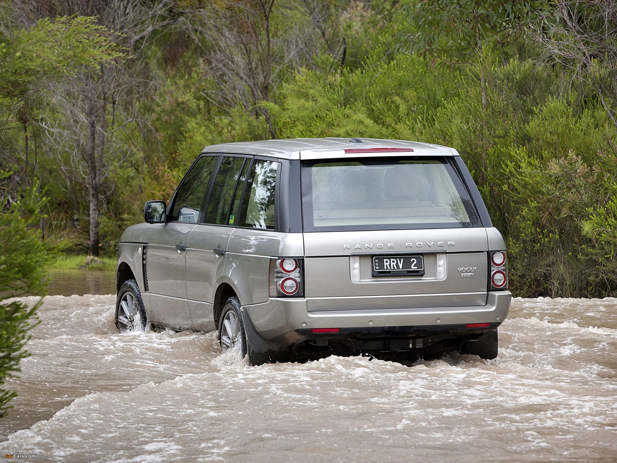 Рендж ровер вог l322. Range Rover tdv8. Range Rover tdv8 Vogue. Рендж Ровер Вог 2010. Range Rover l322 4.4 tdv8.