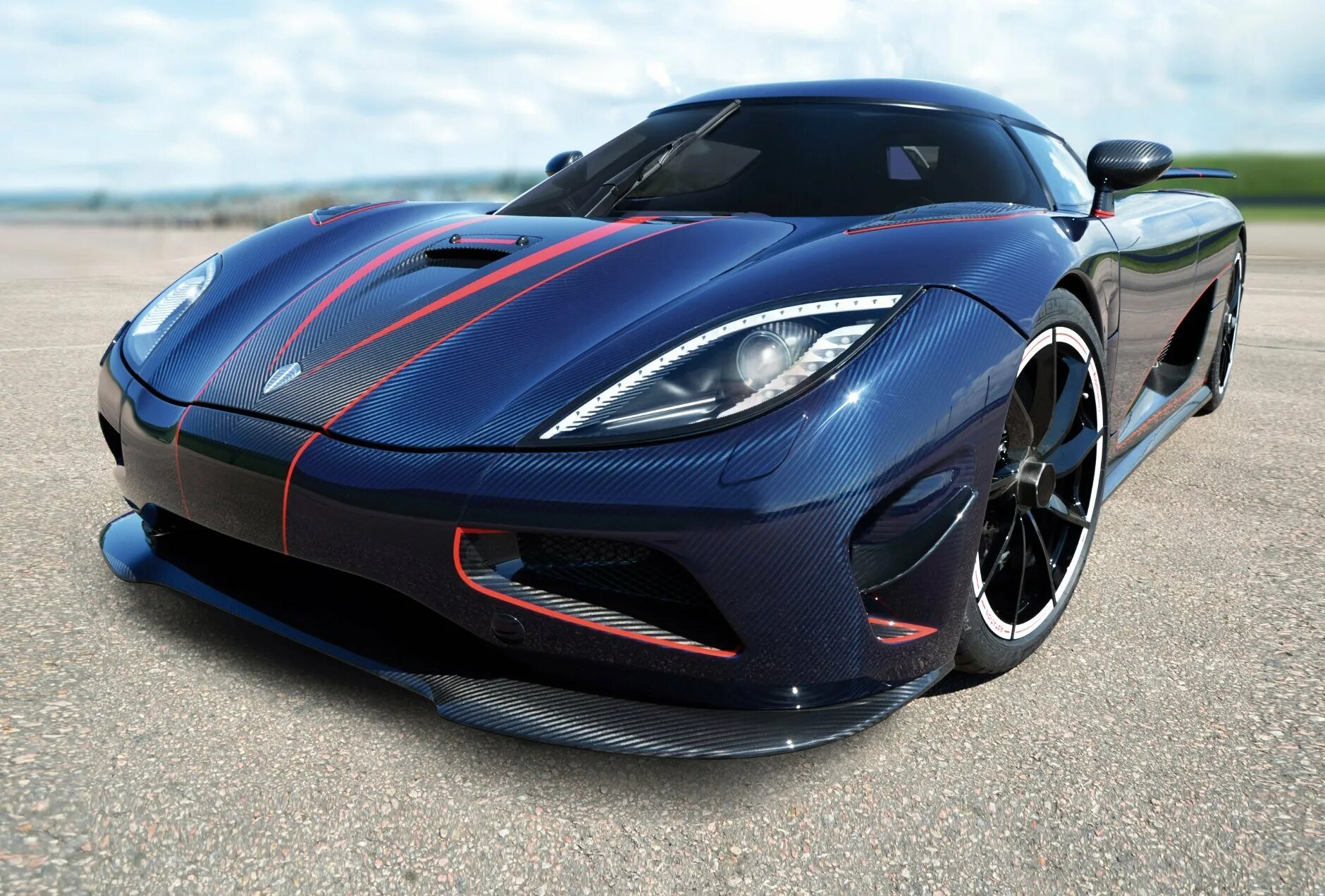 10 самых быстрых в мире. Кенигсегг АГЕРА. Koenigsegg Agera r. Суперкар Koenigsegg Agera. Машина суперкар Koenigsegg Agera r.