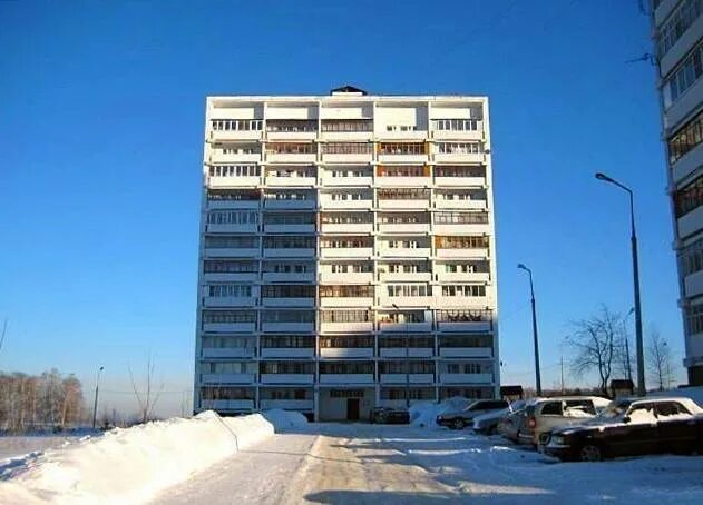 Микрорайон д 18 пущино. 32. Школа номер 2 пущино. Пущино микрорайон д. Пущино 18.