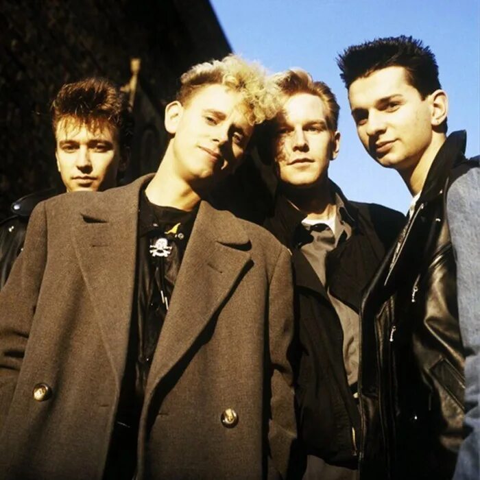 Депеш мод блэк. Группа депеш мод. группа depeche mode 1980. depeche mode 80s. depeche mode 90-е.