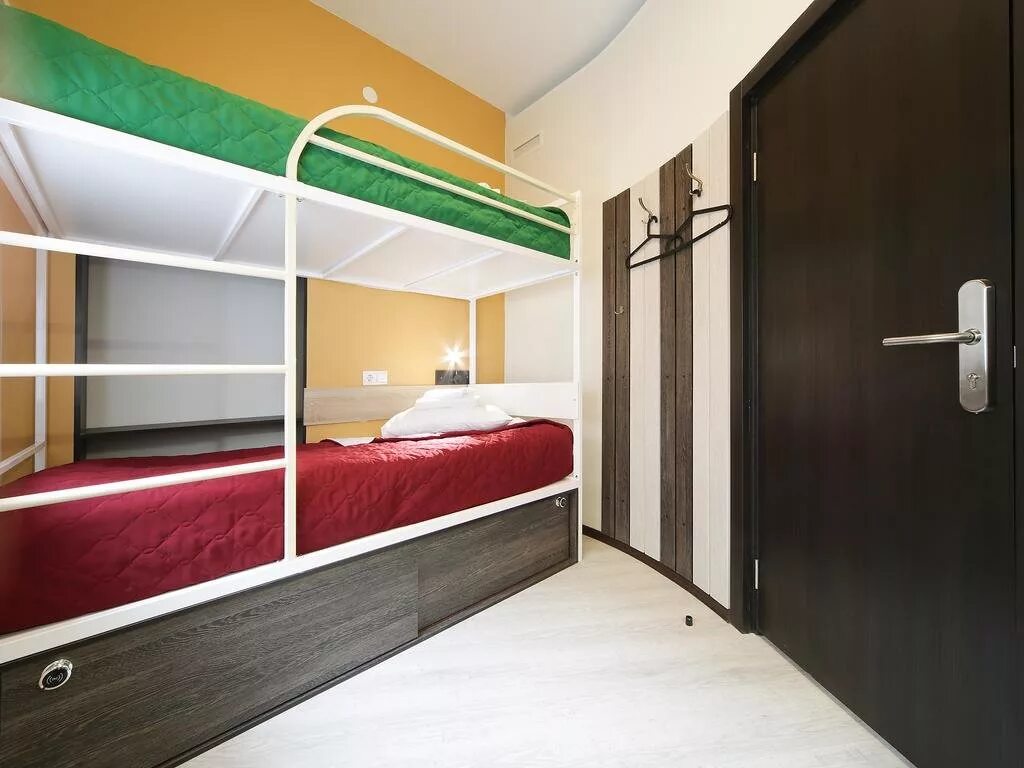 Хостел старый дворик ростов на дону. Хостел метро полянка. Общежитие абакан. Хостел торосова 15. Мини-отель успенский двор центральная екатеринбург.