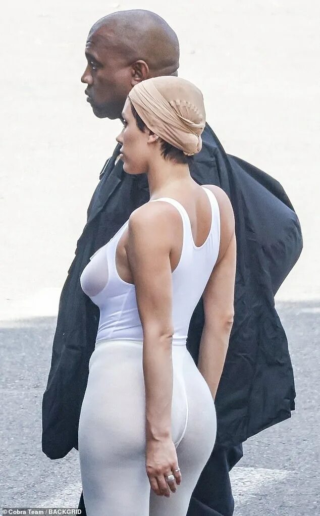 Канье уэст и бьянка в париже. Kanye west и бьянка. кани уэст и бьянка. бьянка цензори. бьянка канье уэста.