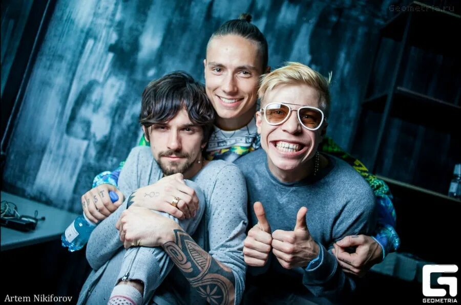 Quest pistols show состав. Группа quest pistols. Группа квест пистолс шоу. Квест пистолс шоу состав. Quest pistols show состав.