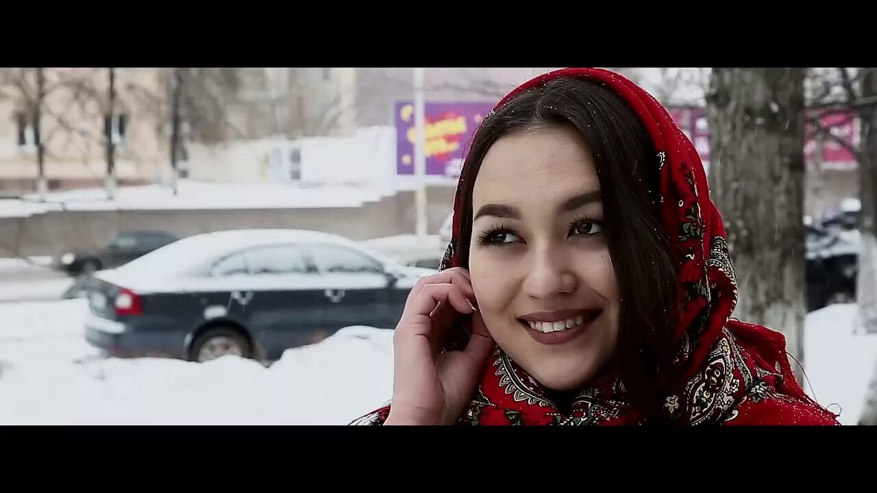 Татарские клипы. Татарская песня юкка тугел. Эни стихи на татарском языке. Спектакль на улице. Мин татар.