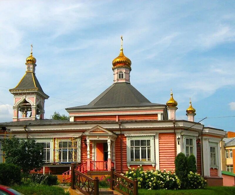 Храм преображения господня в богородском. Храм спаса преображения богородское. богородский храм на краснобогатырской. преображенская церковь краснобогатырская.