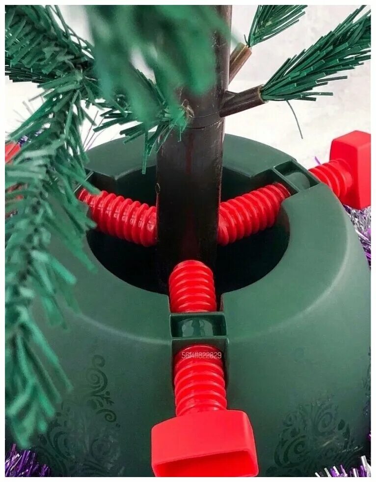 Вода для елки в подставке что добавить. Елка на воде. Поливают елку. Подставка для елки niko-versand. Подставка под елку с водой.