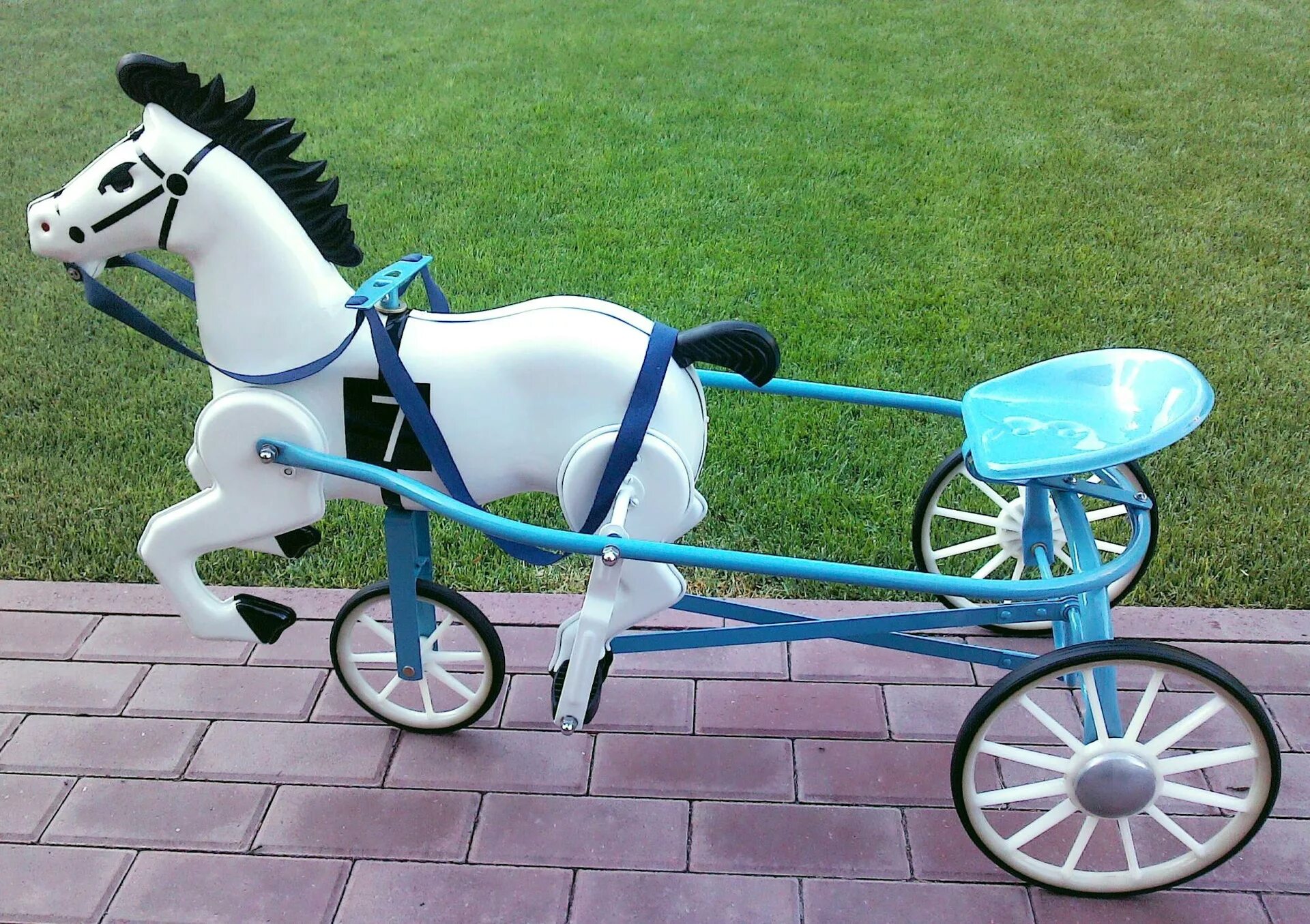 Вело лошадь. Вело лошадь. Вело лошадь. Игрушка лошадь с педалями. Конь педальный ссср.