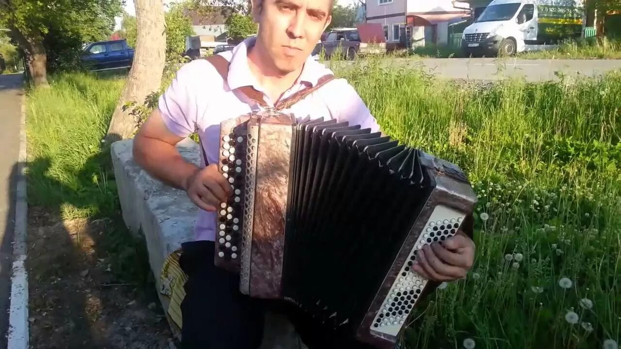 Татарске песни видео. Бию кое Татарская. Башкирские плясовые под гармошку. Татарин с баяном. Татарские наигрыши на баяне.