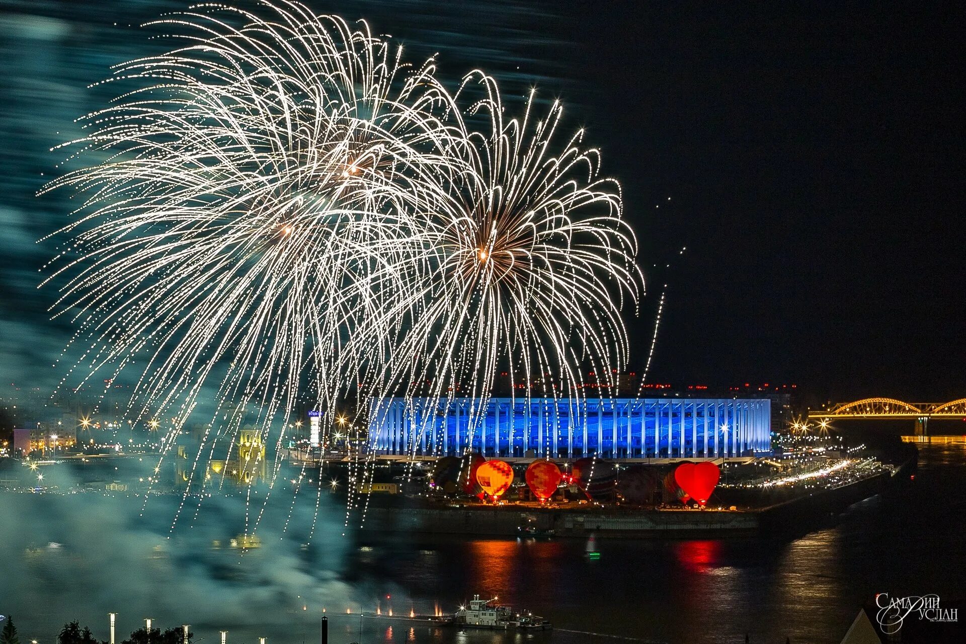 День города ярославль 2022. 21 июня питер концерт. Салют "новогодний". Салют нижний новгород 12 июня. Город где сейчас день.
