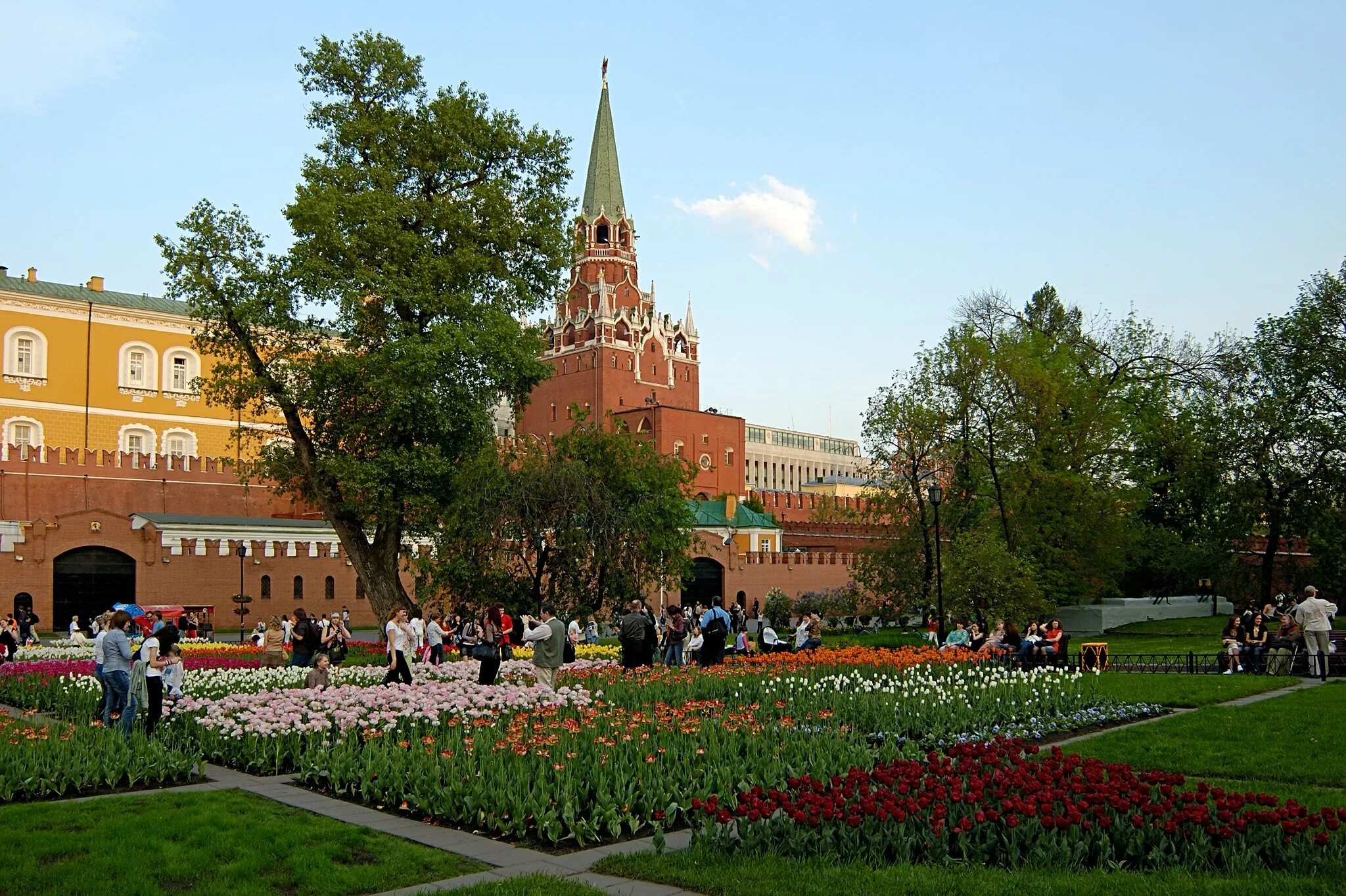 Московский сад москва. Московский сад москва. Александровский парк москва. Александровский парк москва. Александровский парк москва.