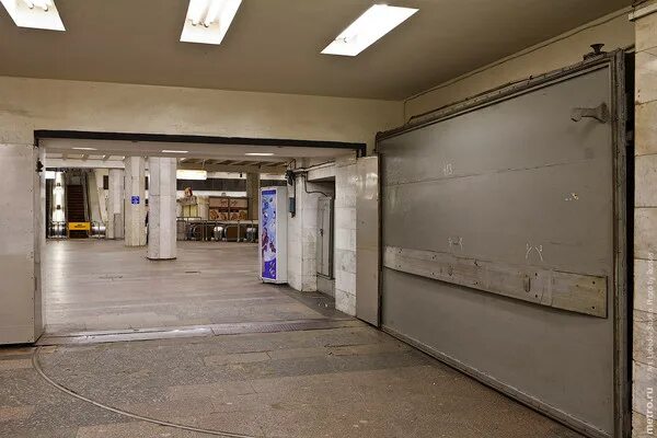 Гермозатворы Московского, Киевского и Пражского метро - Сообщество "Это интересн