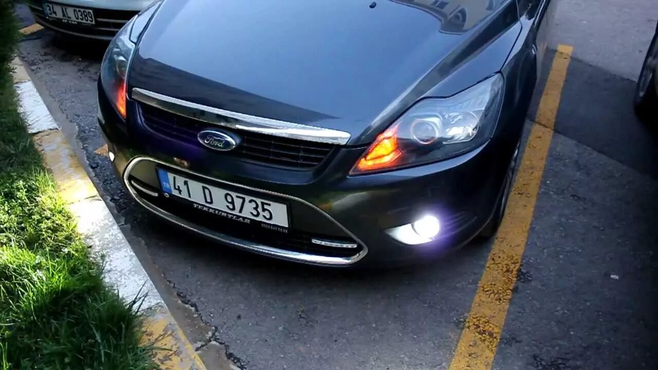 Ford Focus MK2.5. Фокус 2 ксенон. Американки Форд фокус 2. Американки Форд фокус 2 Рестайлинг.