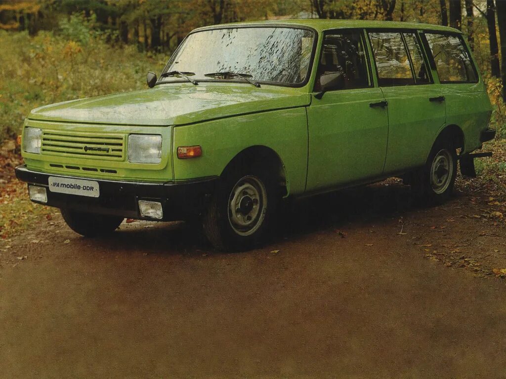 Вартбург 353 машина. Вартбург 353 машина. Wartburg 353 характеристики. Wartburg 353 универсал. Wartburg 353 w.