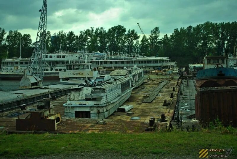 Судоремонтный завод красноярск. Судоремонтный завод красноярск. Красноярский судоремонтный завод. Красноярский судоремонтный завод. Красноярский судоремонтный завод.