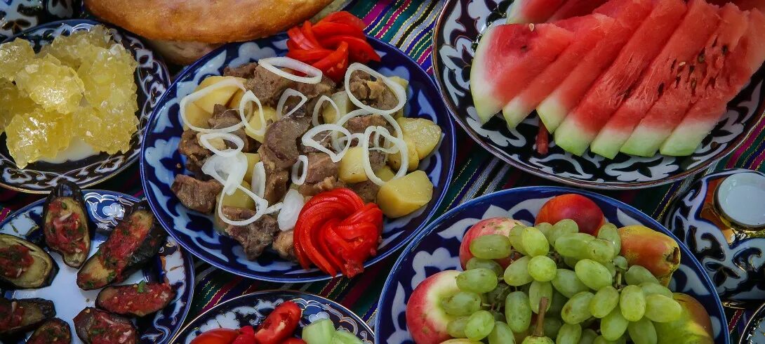 Мой дастархан дзен вкусно и быстро рецепты. Узбекский дастархан. узбекский стол дастархан. дастурхон узбекистан. национальный дастархан узбекистана.
