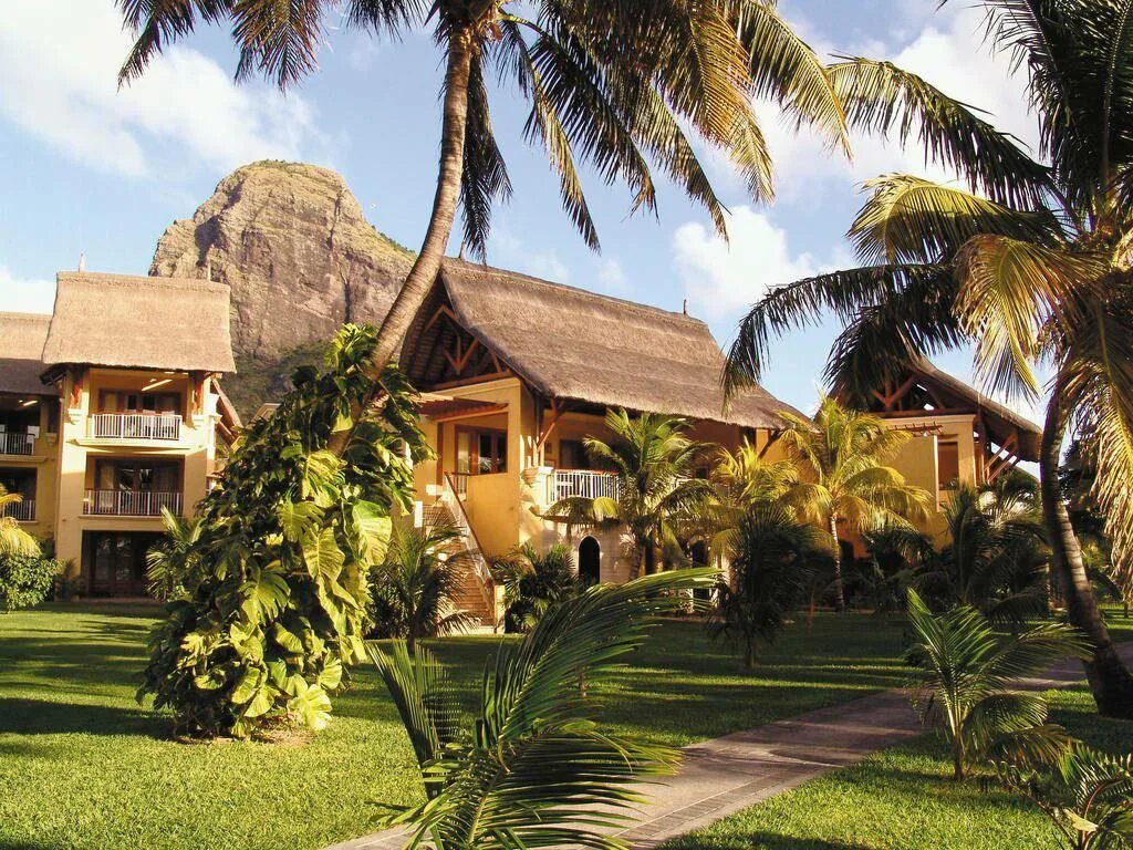 Paradis. Маврикий остров paradise beach komber. маврикий бунгало. beachcomber paradis golf. le fangourin маврикий.