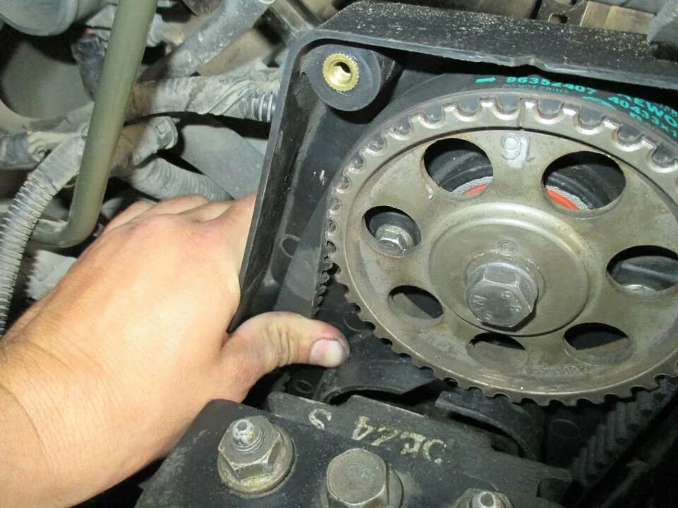 Грм авео т250 1. Метки грм авео 1. Шевроле авео т300 грм. Грм авео т250 1. Метки грм шевроле авео 1.