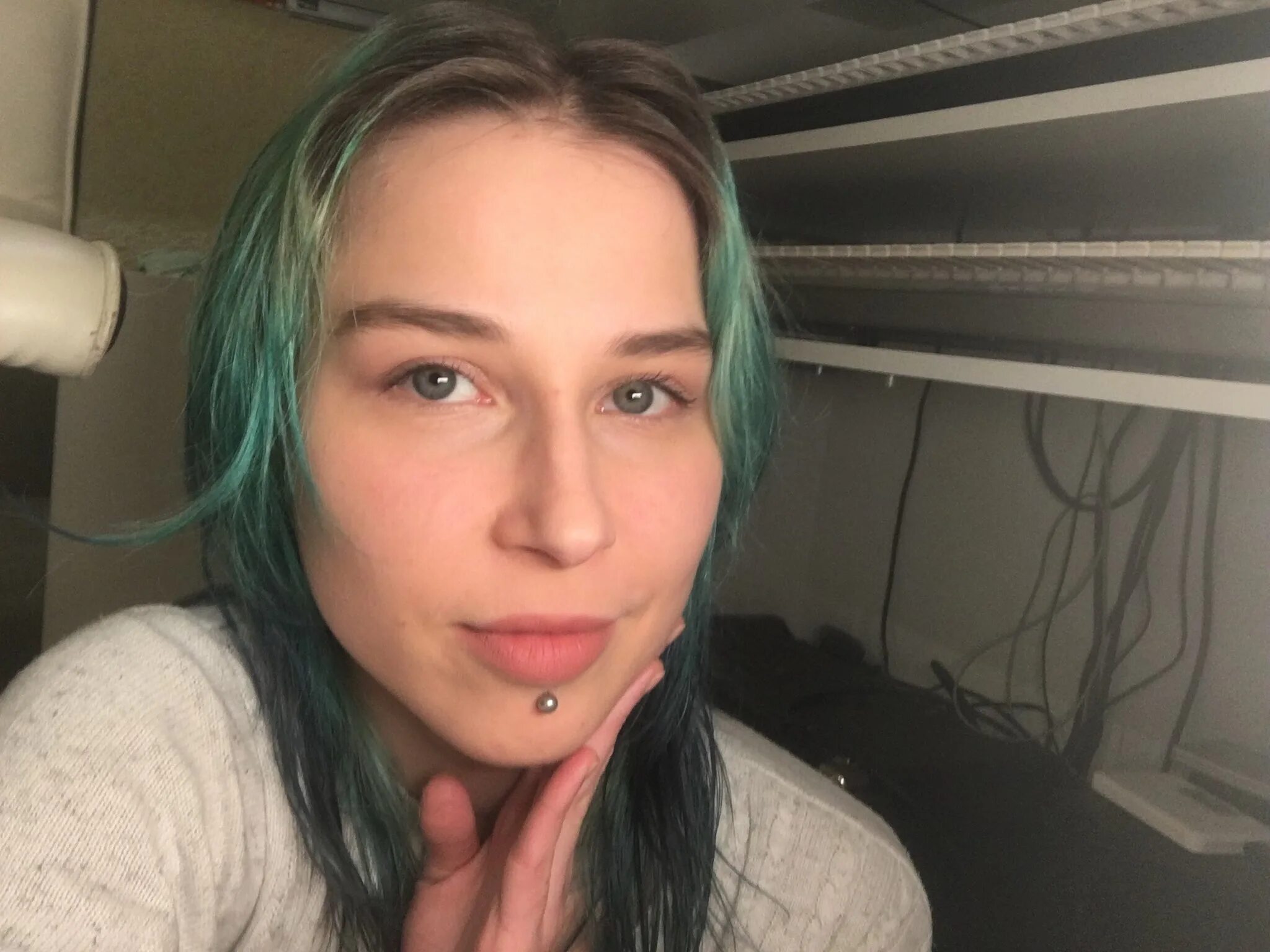 Vyne s. Myschoollife. Myschoollife. Myschoollife. Nicole chi.