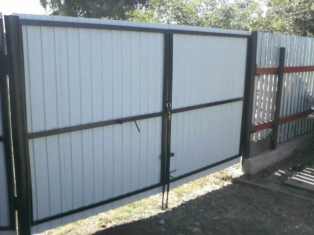 ворота распашные 4 2. ворота и калитка 2. ворота распашные 2. 4х2. ворота металлические распашные 4000х4300 с калиткой чертеж.