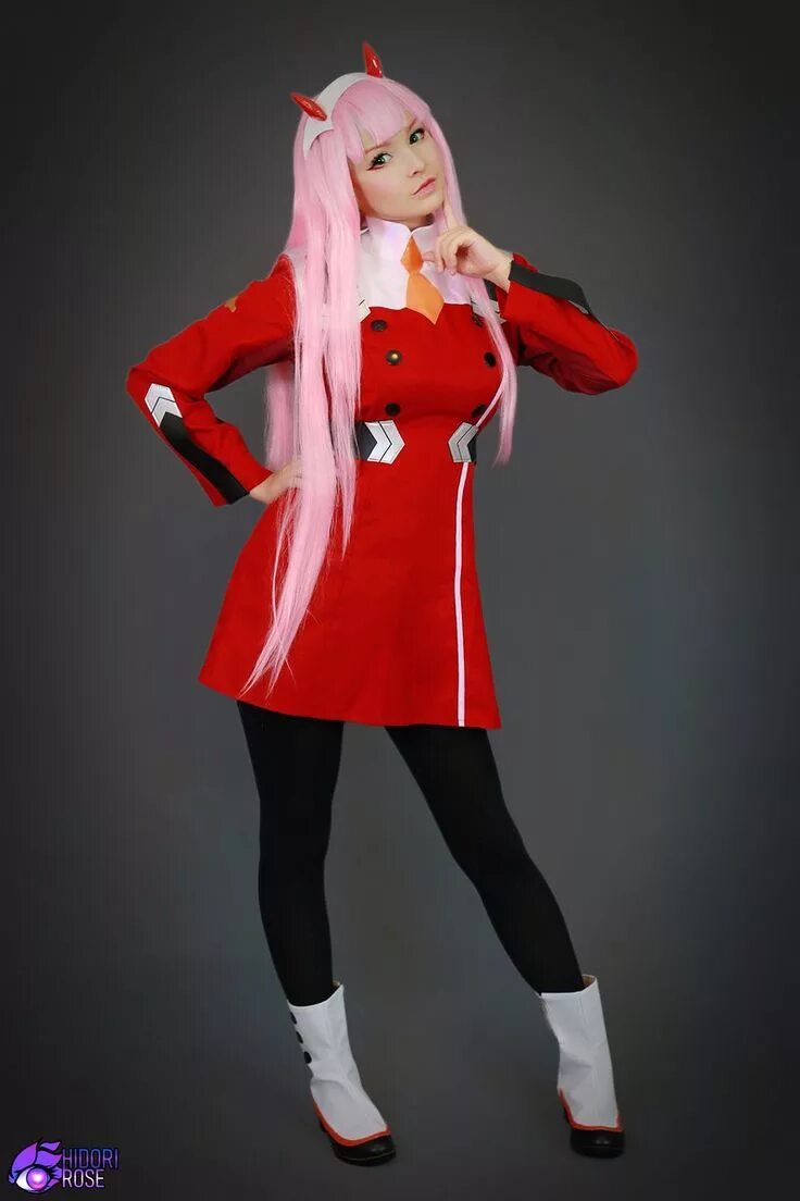 Hidori cosplay. Хидори Роуз Франкс. Хидори Роуз Zero two. Косплей Zero two Hidori Rose. Zero two в современной одежде.