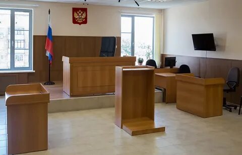 Картинки из зала суда