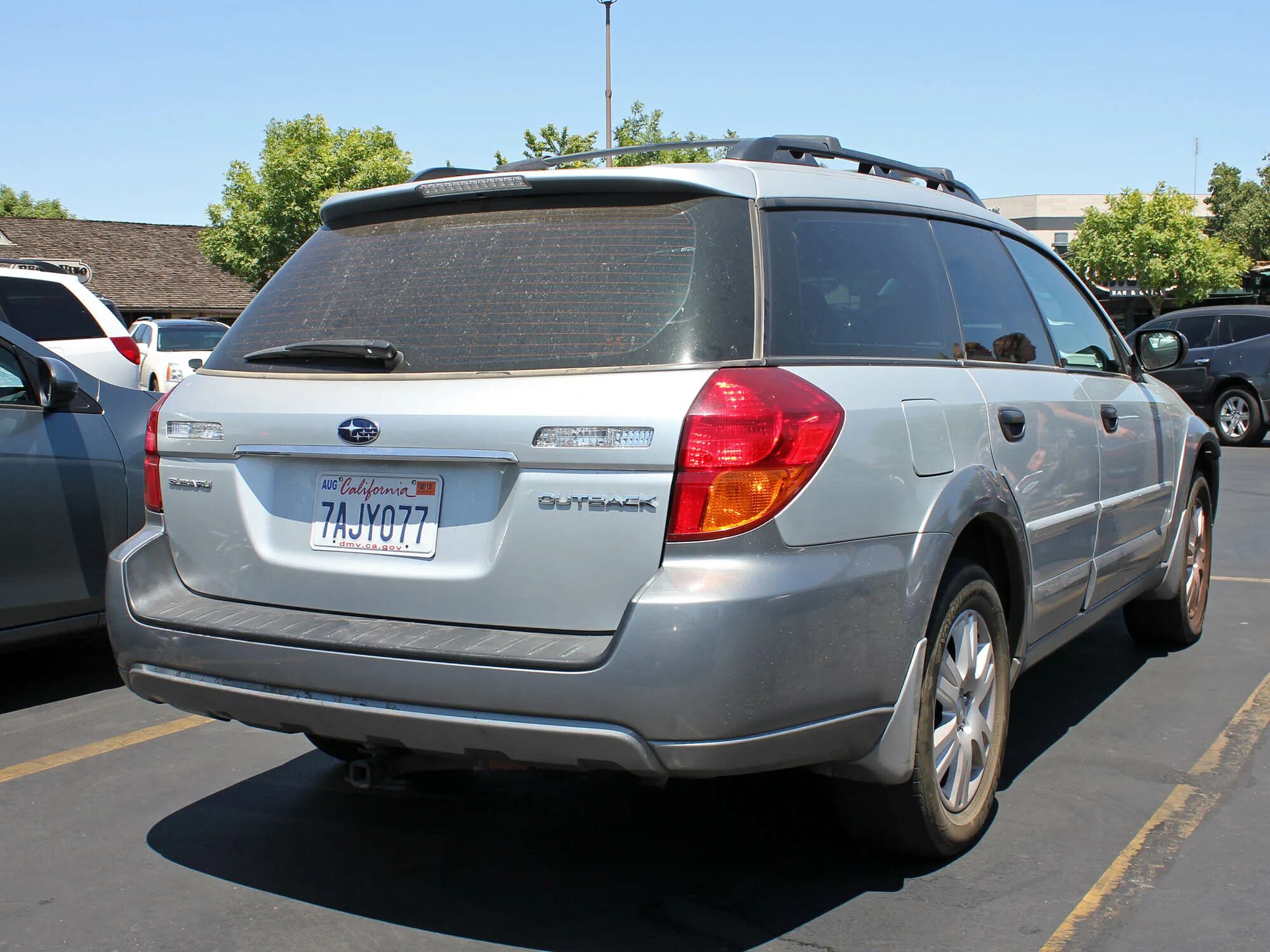 Субару аутбек задний купить. Subaru Outback. Субару Аутбек USA. Субару Аутбек американец.