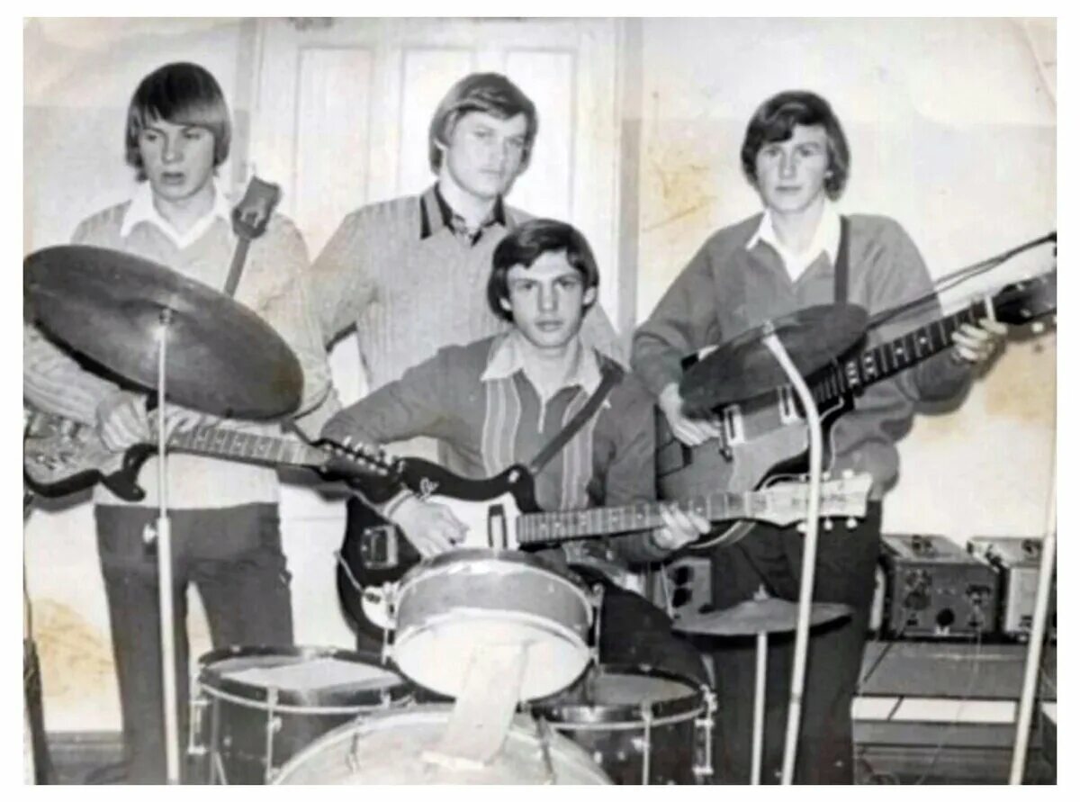 Самодеятельные. Советские виа 70х 80х. Самодеятельные виа 70-х. Виа 70х 80х г в ссср. Владимир виа 70е ссср.