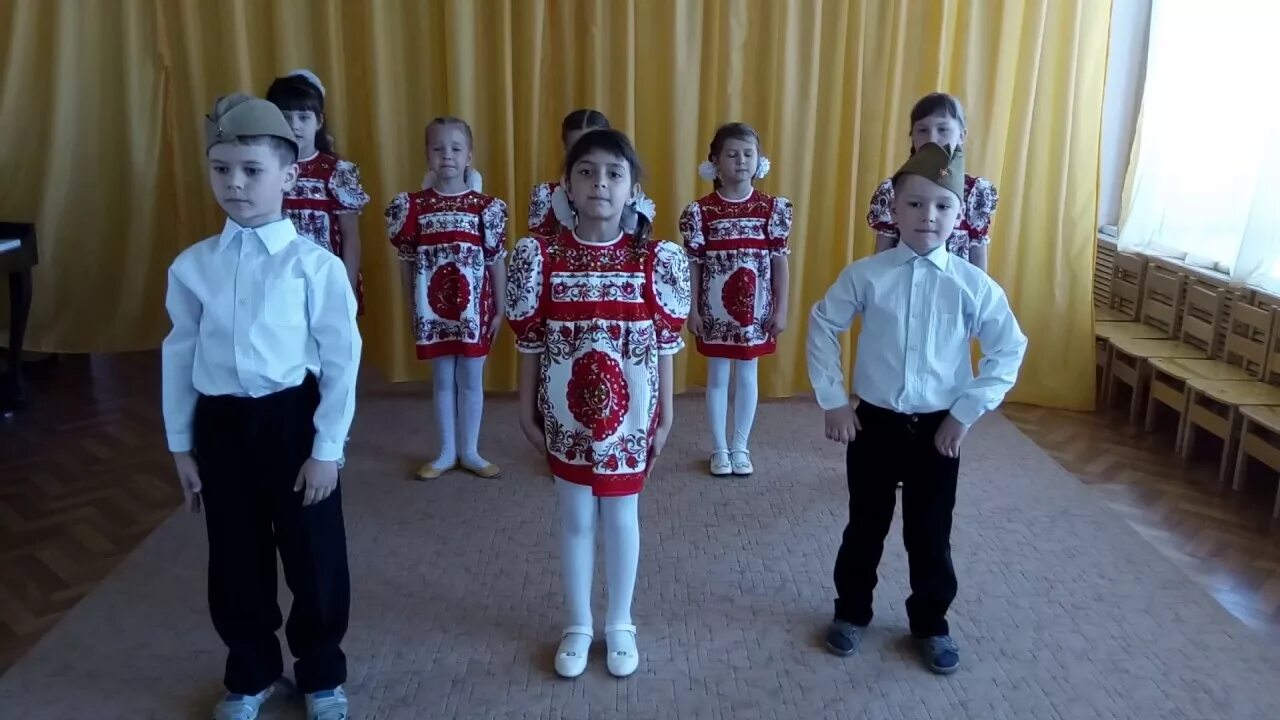 Песня девятое мая чугайкиной. 9 мая чугайкина. песня 9 мая чугайкина. старшая группа песни на 9 мая. автор чугайкина про 9 мая.