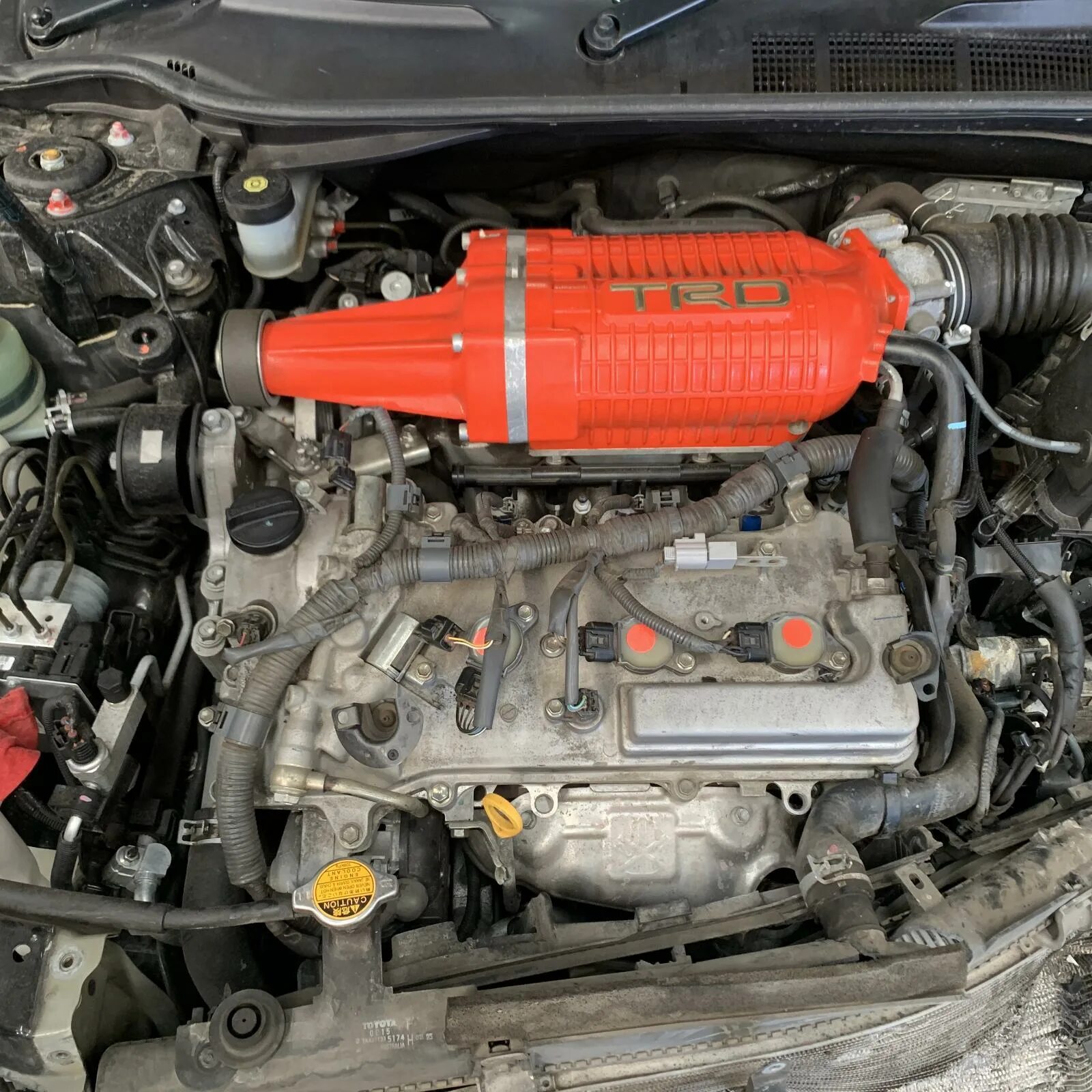 Toyota 2gr fe. Двигатель toyota 2gr-fe v6. 2gr fe supercharger. 2gr-fe camry.