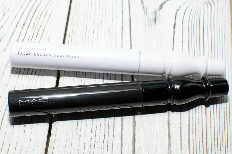 Mac false. Mac false lashes maximizer.