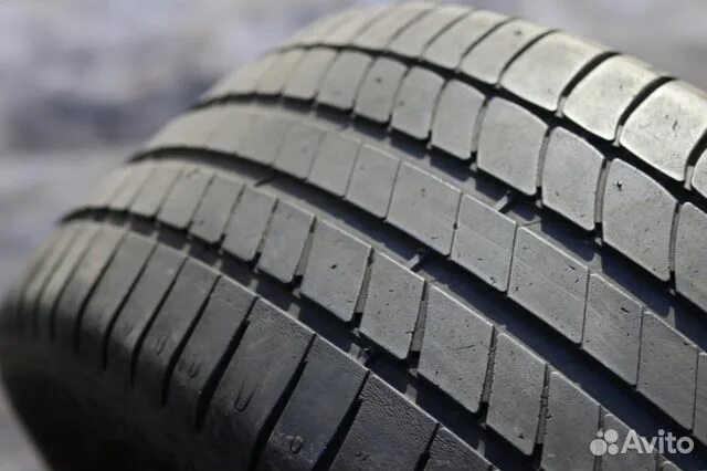 Мишлен r17 лето. Мишлен 225 50 17. 215/55 R17 лето Michelin. Шина Michelin сбоку 225 50.