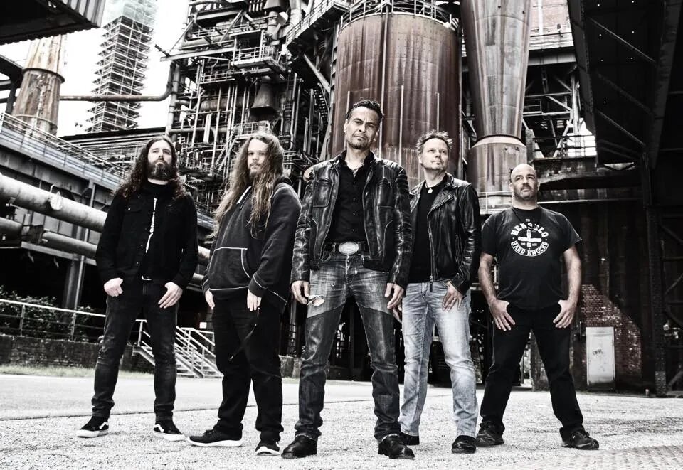 Группа легион вокалист. Группа immortal. Группа cold. Рок группа щербакова. Группа викинг.