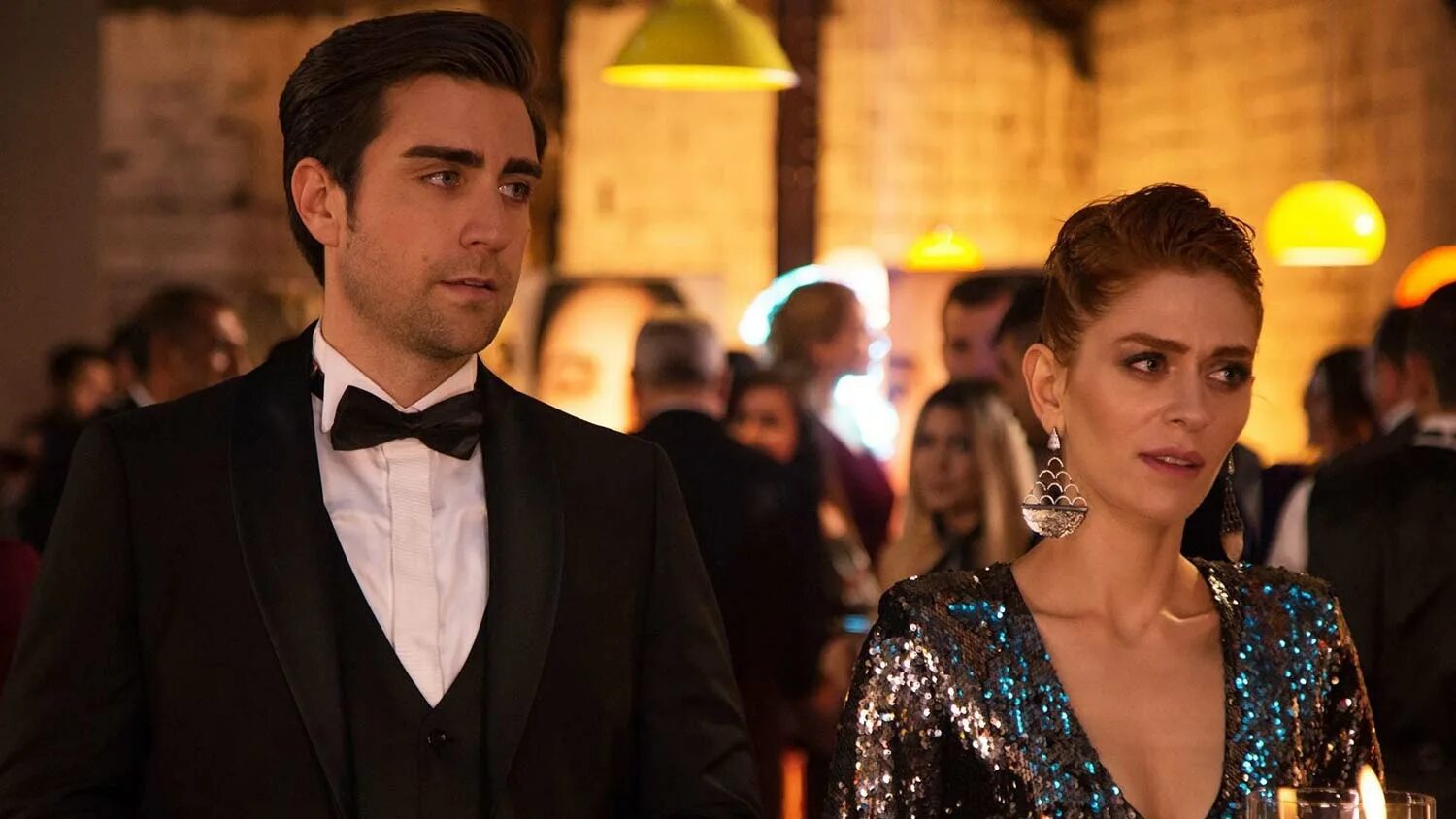 Фазилет и ее дочери все подряд. Фазилет и ее дочери все подряд. Турецкий сериал мадам фазилет. Дочери фазилет турецкий. Дочери фазилет хазан.