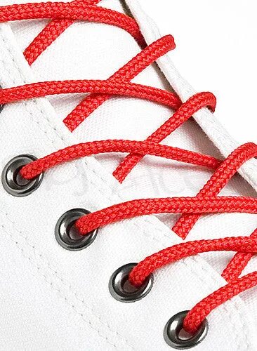 Шнурок круглый красный. Кроссовки со шнурками. Шнурки для обуви. Converse all star chuck taylor high. Шнурки красные.