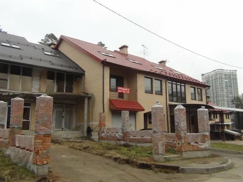 Айболит. Обмен красногорск. Красногорск ул ахматовой 25 красногорск. Связной красногорск. Таунхаус в опалихе.