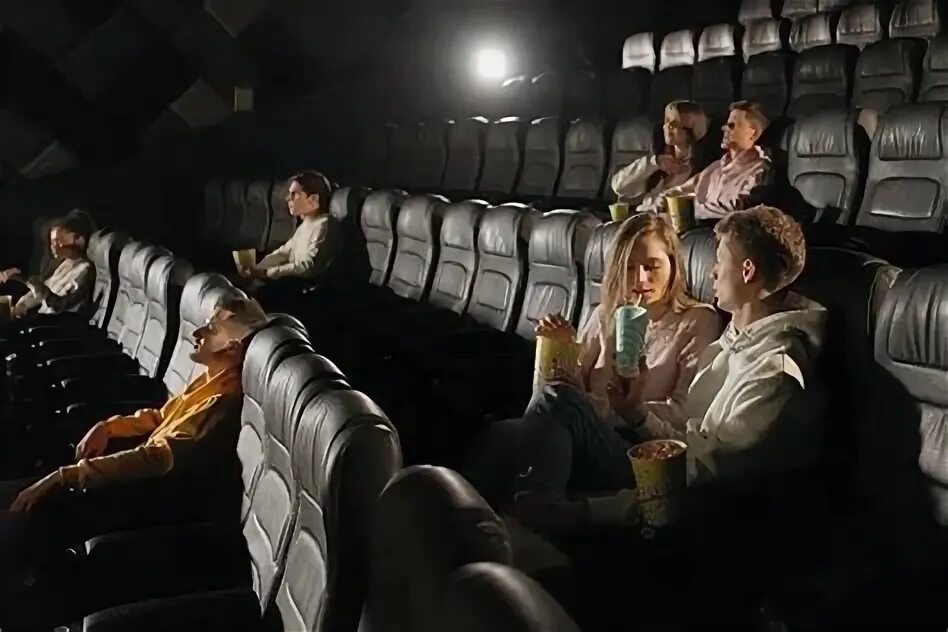 Предсеансовое обслуживание. Уборщица в кинотеатр. Предсеансовое обслуживание. Предсеансовое обслуживание киномакс что такое. Аватар 2 в кинотеатрах челябинска.