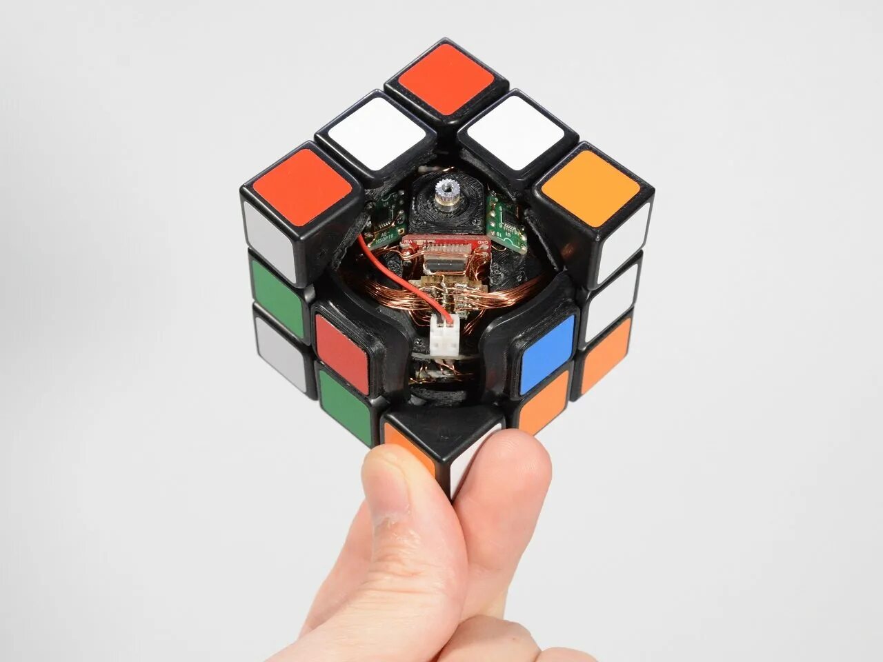 Xross cube. Кубик-Рубика 3х3х9. Кьюб кубик Рубика. Ардуино кубик Рубика. Пятимерный кубик Рубика.