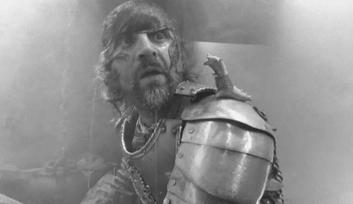 Скучно быть богом. Трудно быть богом фильм 1989 херцог. Адаму было одиноко и скучно в раю. Так появилась поговорка не приведи господь. Скучно быть богом.