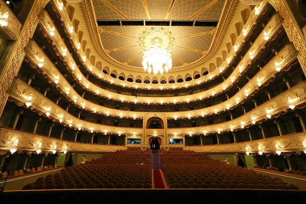 Opera and ballet theatre
