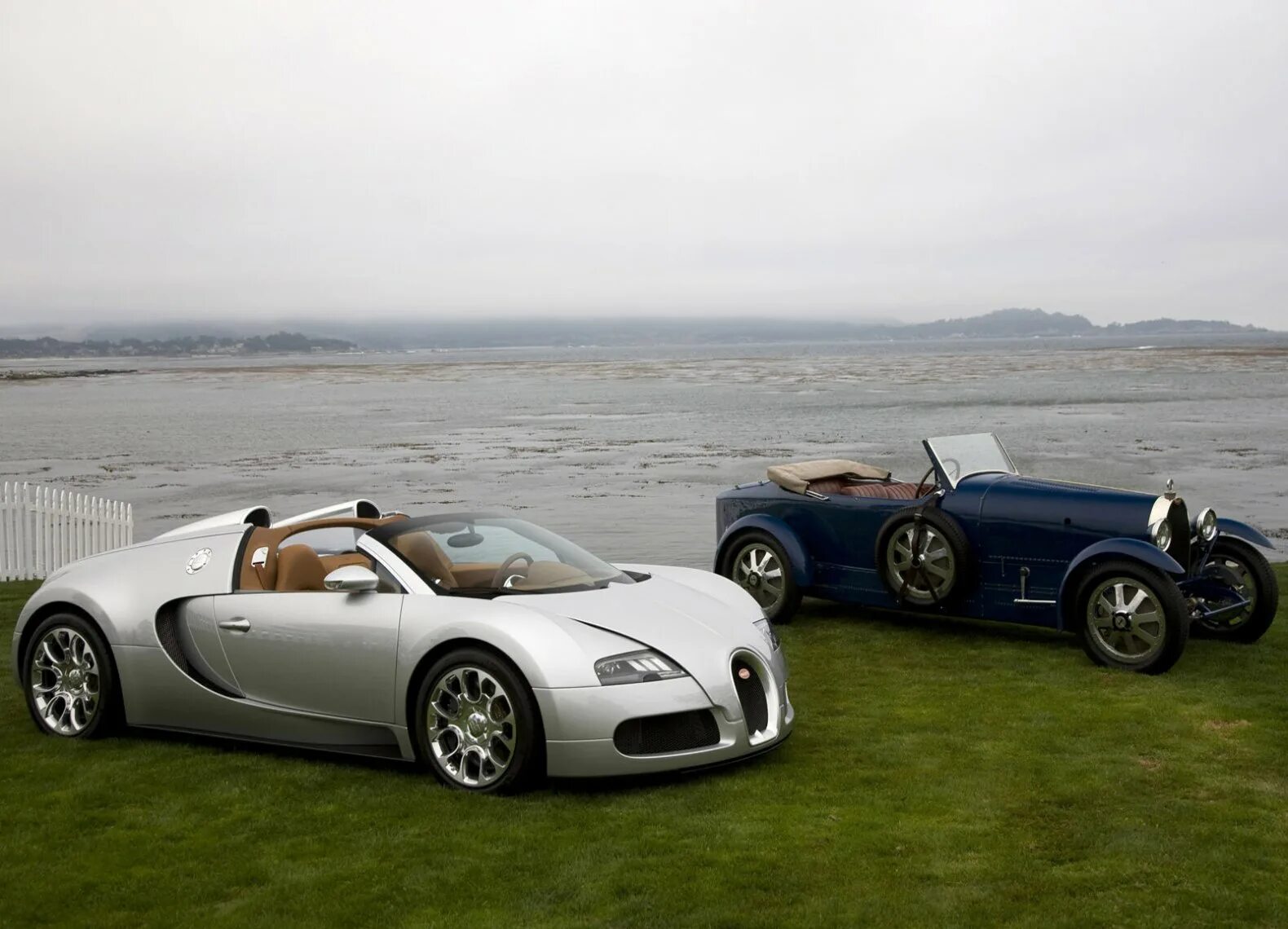 Bugatti veyron grand sport. Bugatti Veyron Grand Sport (2009). Bugatti Veyron 16.4 Grand Sport 2009. Бугатти Вейрон 2008. 2008 Bugatti Veyron 16.4 Grand Sport.