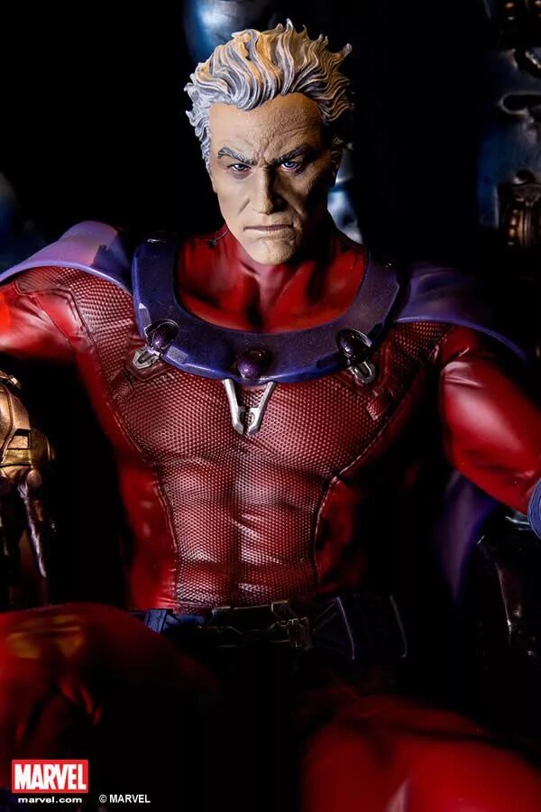 Magneto 1. Магнето марвел. магнето (marvel comics). магнето (marvel comics) способности. magneto statue.