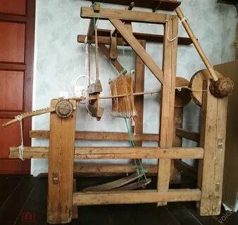 Старинный ткацкий станок 6