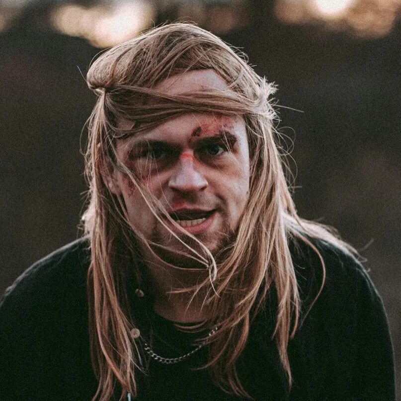 Rave in the grave перевод. Зденек redzed. Redzed репер. Redzed мерч. Redzed альбомы.